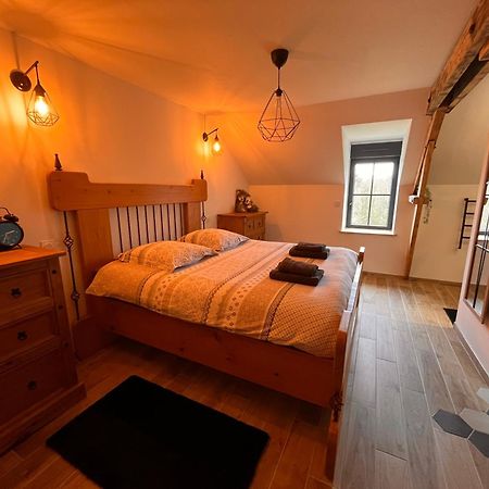 Madelaine Ranch, maison de campagne 10 personnes Le Gast Extérieur photo