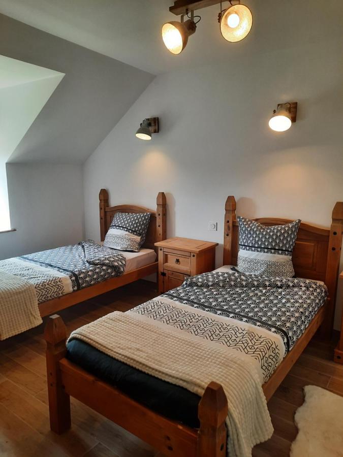 Madelaine Ranch, maison de campagne 10 personnes Le Gast Extérieur photo