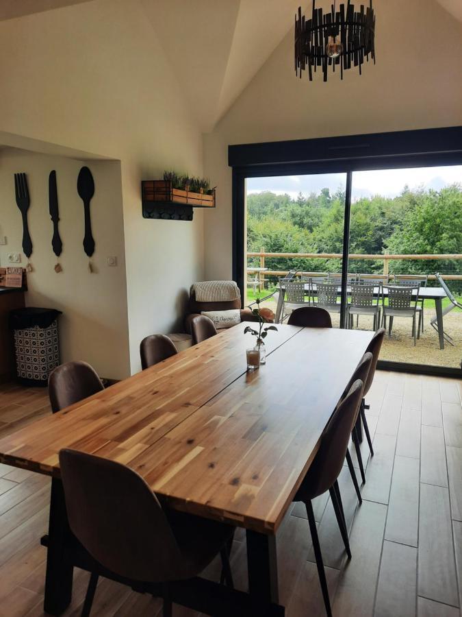 Madelaine Ranch, maison de campagne 10 personnes Le Gast Extérieur photo
