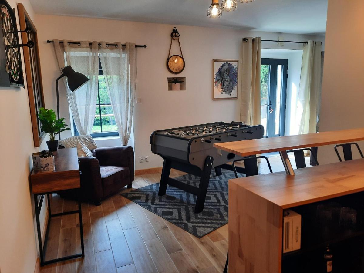 Madelaine Ranch, maison de campagne 10 personnes Le Gast Extérieur photo