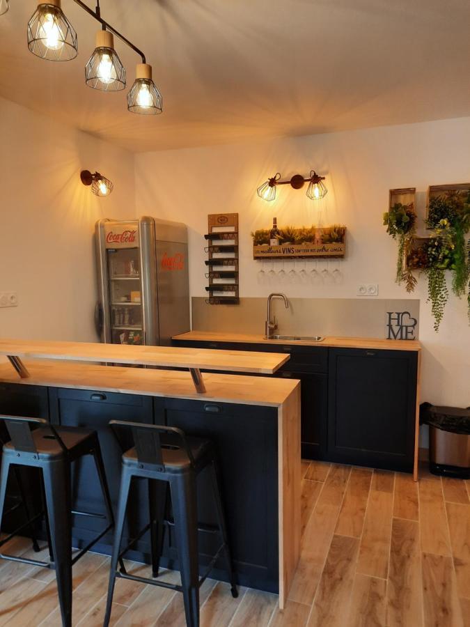 Madelaine Ranch, maison de campagne 10 personnes Le Gast Extérieur photo