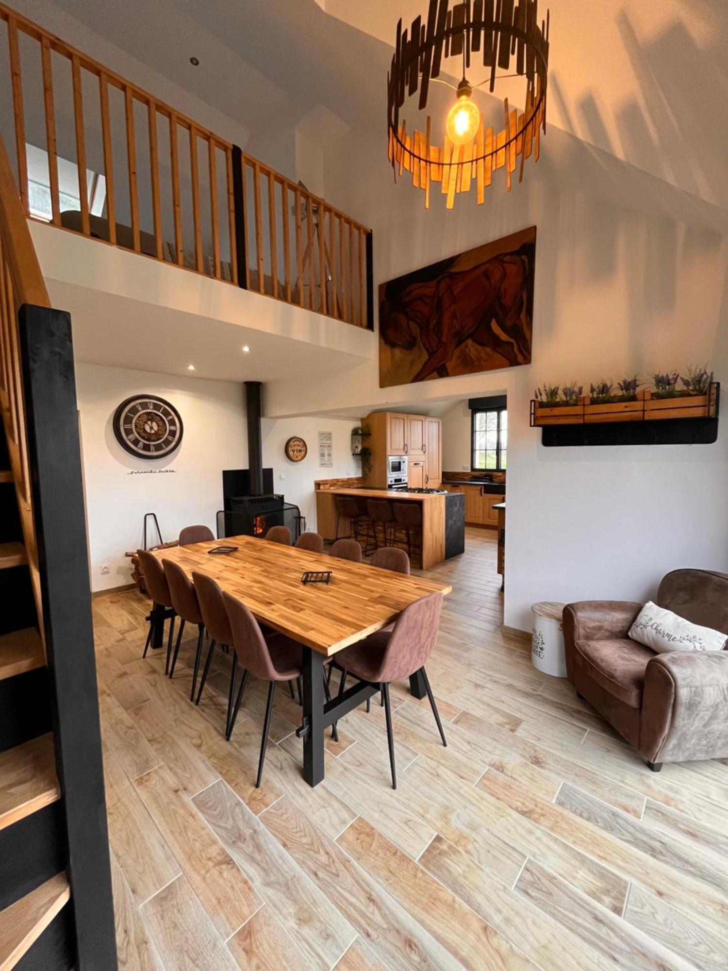 Madelaine Ranch, maison de campagne 10 personnes Le Gast Extérieur photo